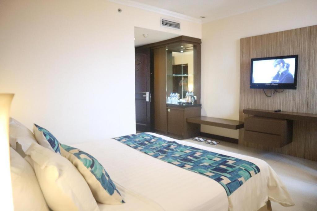 Kedaton Hotel Бандунг Экстерьер фото