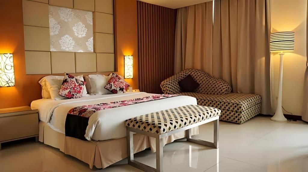 Kedaton Hotel Бандунг Экстерьер фото