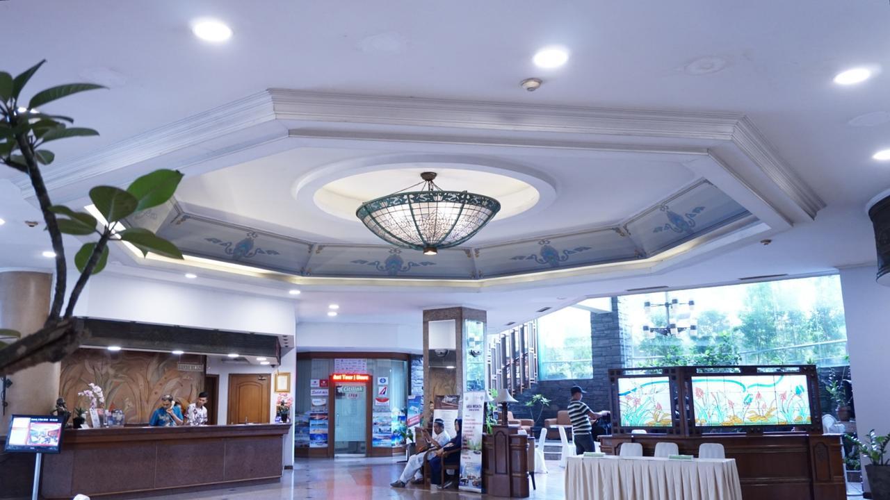 Kedaton Hotel Бандунг Экстерьер фото